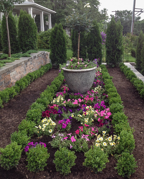 Second terrace is a formal par terre. : Front Gardens : CITYSCAPES® Landscaping Inc.