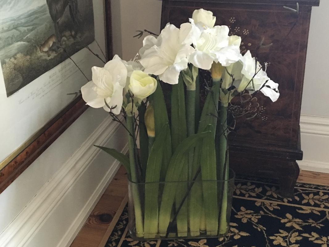 Faux Amaryllis in rectangle glass vase.
 : Holiday Decorating, Faux Plant and Flower Installations : CITYSCAPES® Landscaping LLC